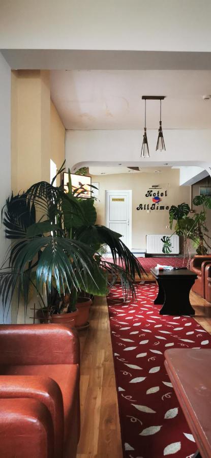 Hotel All Times Timisu de Jos Exterior foto